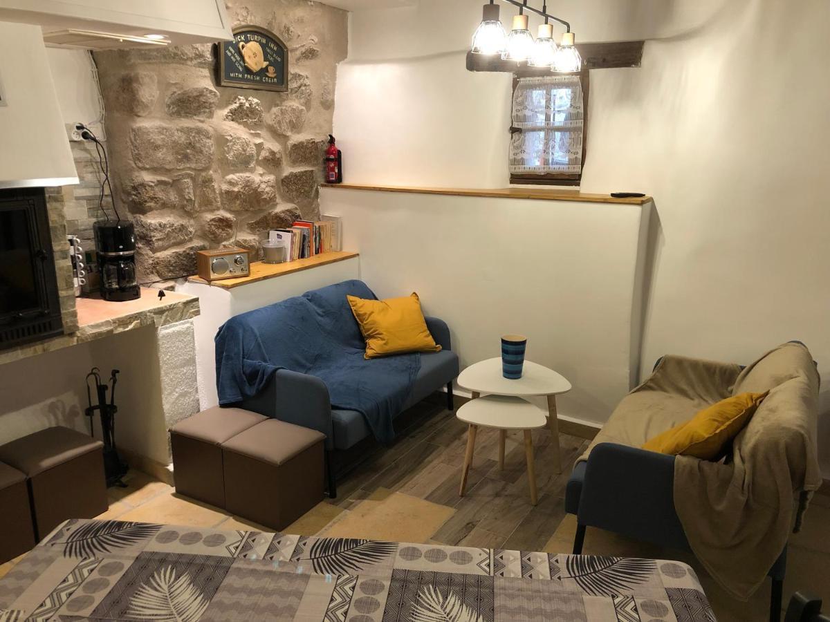 Les Maisons Du Conflent, Maisons Familiales En Pierre Au Coeur Des Remparts Villefranche-de-Conflent Exteriör bild