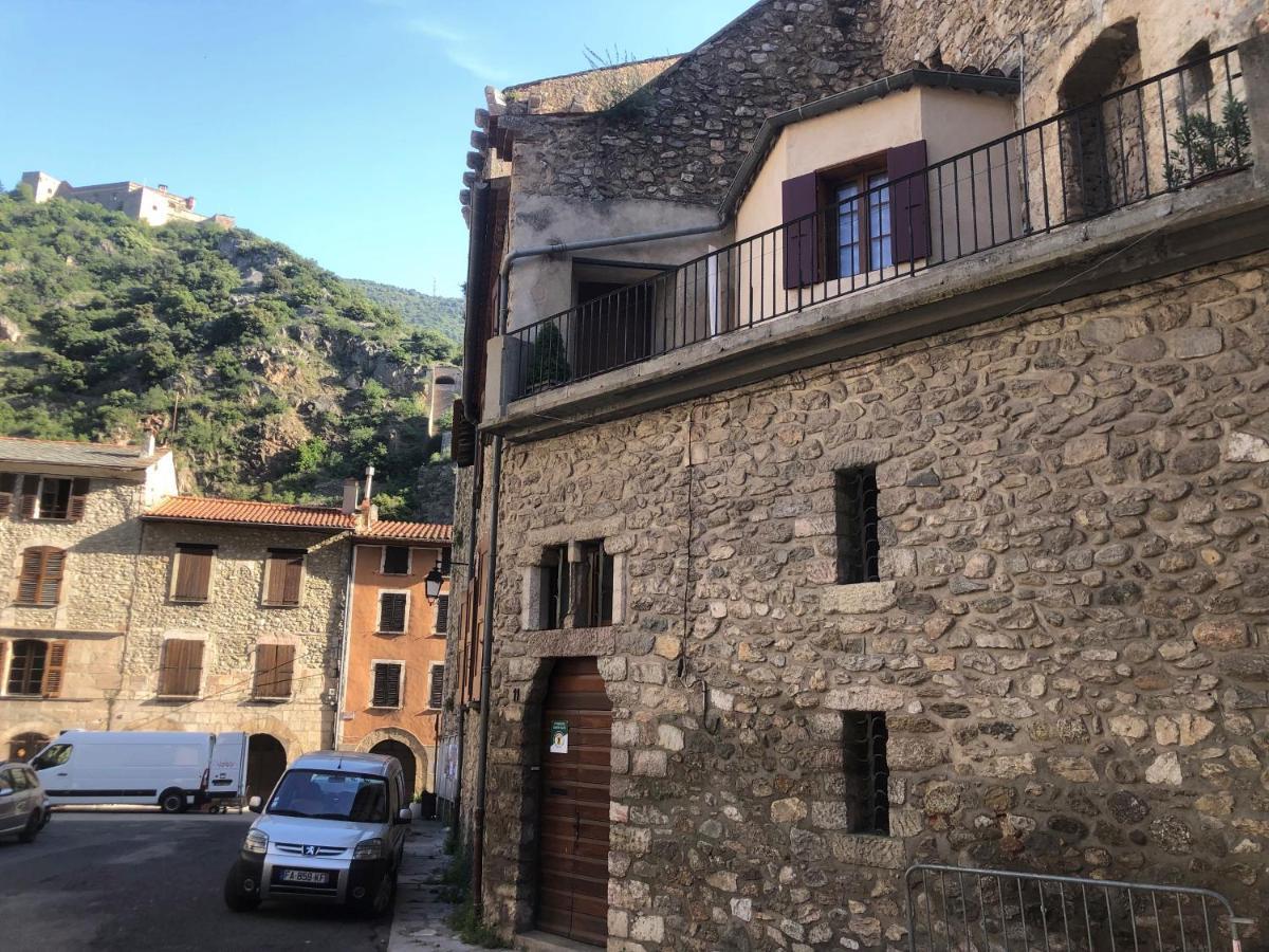 Les Maisons Du Conflent, Maisons Familiales En Pierre Au Coeur Des Remparts Villefranche-de-Conflent Exteriör bild